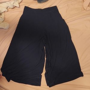 Capris loose fitting dress pants.